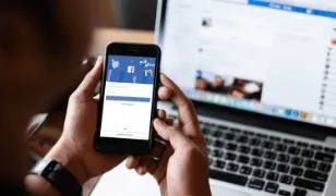 Prowadzenie Facebooka, Instagrama
